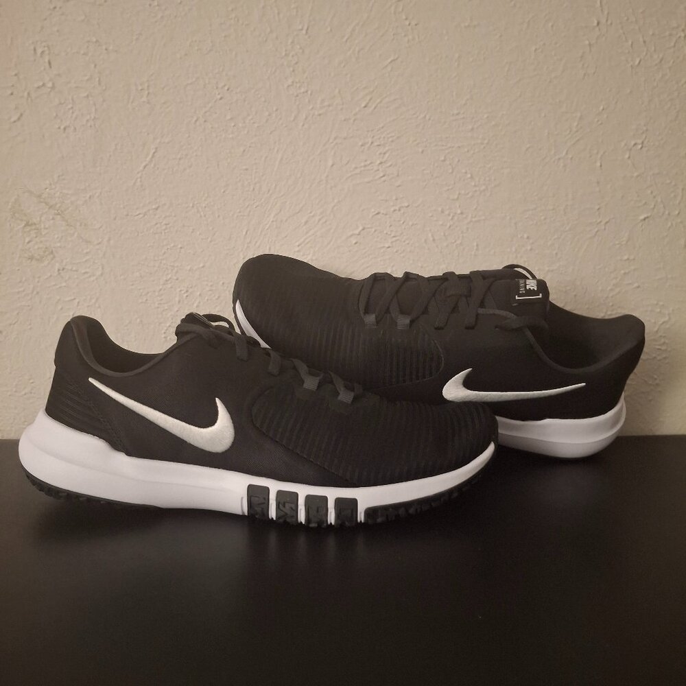 Size 11 - Nike Flex Control 4 Black